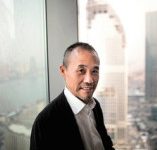 王石的名利人生：執掌萬科33年 兩度斗法野蠻人