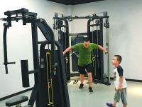 永定路25號院群租房“變身”健身館