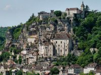 房企扎堆特色小鎮 短期難成業績突破口