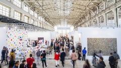 一棵樹有兩片影？在西岸，“中國制造”的想象力從這里走向世界