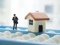 前11月房企融資額整體降低 再臨“錢荒”窘境 前11月房企融資額整體降低 再臨“錢荒”窘境