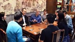 黃浦 | 智能點餐、云課堂···蘋果“掌門人”庫克到上海點了啥？看了啥？