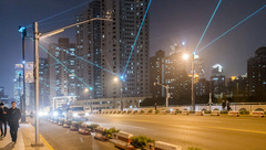 蘇州河上有了一道“夢幻之橋”，恒豐路橋完成景觀燈光改造