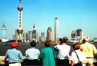 浦東 | 都在曬18歲的照片，我們決定曬一曬18年前的浦東