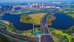 市民農莊、國際學校、星級酒店……這座市郊工業區老是“不務正業”圖個啥? 市民農莊、國際學校、星級酒店……這座市郊工業區老是“不務正業”圖個啥?