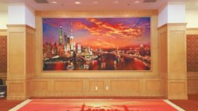 浦東區政府第一貴賓廳換了“新寶貝”：國家級非遺一針一線記錄浦江東岸巨變