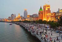 上海外灘啟動新一輪城市更新:引入更多金融總部,向沿線建筑背后縱深推進 上海外灘啟動新一輪城市更新:引入更多金融總部,向沿線建筑背后縱深推進