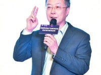 歐陽捷:住宅市場開始見頂 房企或試水農村租賃住房建設 歐陽捷:住宅市場開始見頂 房企或試水農村租賃住房建設