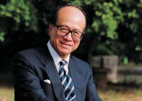 李嘉誠生涯三大商戰：溫文爾雅背后的狠辣財技