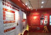 虹口區七浦路服飾城市場的經營戶，為何爭著要一塊“紅頭牌匾”？