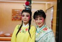 ?年輕人學唱戲,老人看書喝咖啡,浦東這些文化服務站有點“潮” ?年輕人學唱戲,老人看書喝咖啡,浦東這些文化服務站有點“潮”