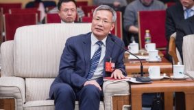 崇明區委書記唐海龍:崇明2035 年規劃不突破現有70萬人口規模 崇明區委書記唐海龍:崇明2035 年規劃不突破現有70萬人口規模