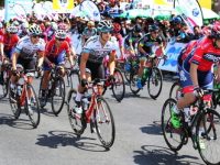 環崇明島自行車賽變身“嘉年華”，有比賽也有美食……