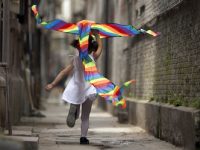 王雪瑛:康定路上燕歸來 王雪瑛:康定路上燕歸來