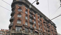 徐匯架空線入地、合桿整治背后:優化措施助82個電站需求縮減至51個 徐匯架空線入地、合桿整治背后:優化措施助82個電站需求縮減至51個