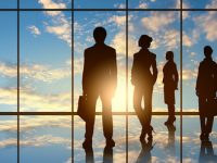 26城16萬高校應屆生樣本：長三角人才平均留存率逾九成，十大高薪職位多半相關AI