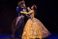 《美女與野獸》全新中文版服裝設計揭秘:你沒想到的中國元素,她想到了 《美女與野獸》全新中文版服裝設計揭秘:你沒想到的中國元素,她想到了