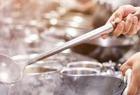 上海首個“共享廚房”獲證試營業,沒有堂吃,只做外賣,這種飯店長啥樣? 上海首個“共享廚房”獲證試營業,沒有堂吃,只做外賣,這種飯店長啥樣?