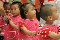 “80后”回憶托兒所軼事:我們都被父母送過“托班”“小小班” “80后”回憶托兒所軼事:我們都被父母送過“托班”“小小班”