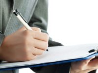 陜西一房管局暫停廉租房資格審查卻不發公告:太忙沒時間 陜西一房管局暫停廉租房資格審查卻不發公告:太忙沒時間