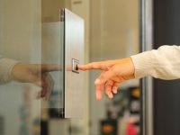 在上海這個老小區，居民將能乘上商務樓般的“觀光電梯”