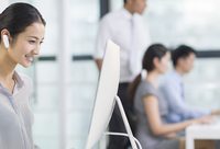 線上線下都能找到政府辦事，上海打響“一網通辦”品牌，推進業務流程革命性再造