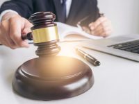 最低轉售價格協議構不構成壟斷？上海知產法院判決的這起全國首例相關案件給出答案