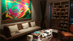 金山有一條“浪漫”海岸線，這里“村村有樂隊，戶戶聞琴聲”……