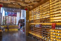 這里是進口酒的“奧特萊斯”，中國客戶不出國門就能買遍全球