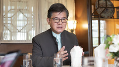 專訪“上海姑爺”羅康瑞：我為何1985年就敢來上海投資？“新天地”名字斟酌了很久