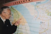 這位老人用腳步丈量繪制了15張浦東地圖，還推動了南匯地名的保留