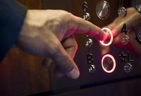 上海204幢房屋完成加裝電梯計劃立項，將考慮適當放寬加裝電梯啟動門檻