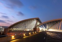 旅客吞吐量有望超1.16億的上海兩大機場，正謀劃乘機與商業結合這件事……