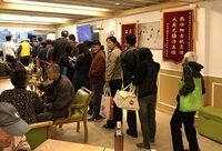 有葷有素有點心一頓不到30元，吃不完還打包半盒回家，上海這家社區老年食堂成網紅