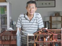 “老上海”的“小回憶”，上海爺叔自制迷你“石庫門”要把記憶留給后輩