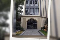 上海這幢精致小洋樓里，進進出出衣著簡樸卻一擲千金的人們