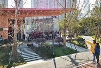 浦東亮出一批高顏值“會客廳”，著名作家葉辛成為首位“店長”帶來最新小說