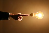 上海有個市文明小區被摘帽了，這位從寶鋼轉崗的80后社區干部能“扭轉乾坤”嗎