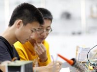 如何培育腦科學與人工智能早期創新人才?這所中學與高校院所共創20多個創新實驗室 如何培育腦科學與人工智能早期創新人才?這所中學與高校院所共創20多個創新實驗室