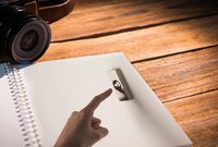 一見社工進門就主動要擺拍，社區居民怎就成了“資深群眾演員”？