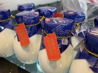 “網紅”八寶飯剛剛恢復供應，“復刻”老酸奶又來了……年貨市場，老字號發力