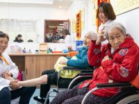 家有認知癥老人怎么辦？別急，上海正在做的這件事為許多家庭分憂