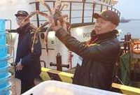 剛剛！滿滿一船鮮活俄羅斯帝王蟹抵滬，今后將持續供應上海等地市場