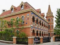 上海蘇州河畔有座城堡,那里是孩子們的悅讀“天堂” 上海蘇州河畔有座城堡,那里是孩子們的悅讀“天堂”