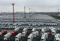 特斯拉中國車主再等等，已批量到港的Model 3純電動車被暫緩放行