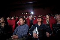 讓盲人也能享受電影藝術的魅力，解冬委員建議推進無障礙電影發展