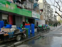 200家“叮咚買菜”生鮮“貨棧”在社區“遍地開花”,便民快捷為啥投訴那么多? 200家“叮咚買菜”生鮮“貨棧”在社區“遍地開花”,便民快捷為啥投訴那么多?