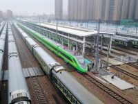 來了!明后天旅客可坐“綠巨人”往返滬杭 來了!明后天旅客可坐“綠巨人”往返滬杭
