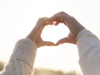 繼養老顧問后，社區民生顧問來了，和5月出臺的這部新條例有關