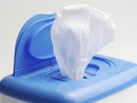 濕紙巾是什么垃圾？記者街訪，每5個人中就有4個搞錯